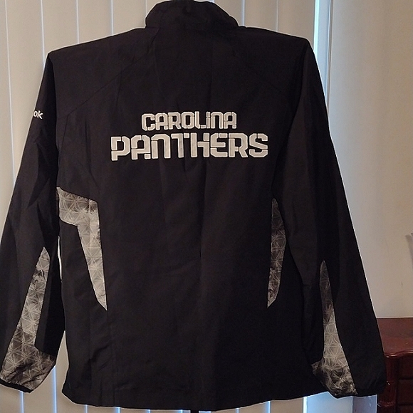 Reebox NFL Carolina Panthers windbreaker - Picture 4 of 13